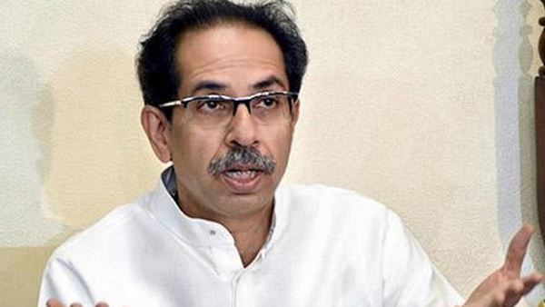 हिन्दू मुसलमान की राजनीति को छोड़ना होगा