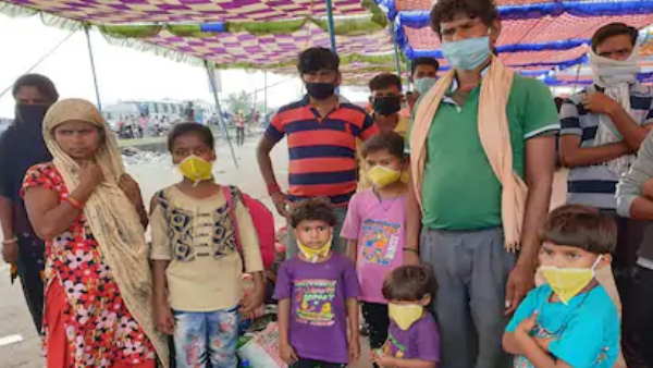 चार बच्चियों के साथ निकला था युवक