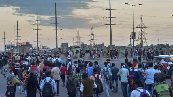 बदमाशों ने वापस किए 1200 रुपये