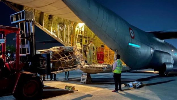 कोरोना अपडेट: भारत में लॉकडाउन-4 कैसा होने वाला है? कोरोना अपडेट: भारत में लॉकडाउन-4 कैसा होने वाला है?