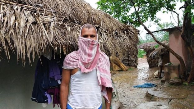 कोरोना: प्रवासी मज़दूर वापस घर आकर भी कितने ख़ुश हैं?