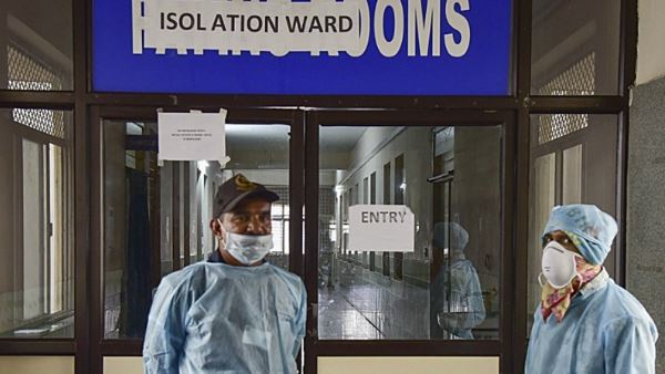 मुंबई में कोरोना मरीजों के लिए 3500 बेड