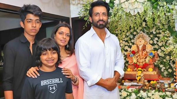 2002 में की पहली बॉलीवुड फिल्म 2002 में की पहली बॉलीवुड फिल्म