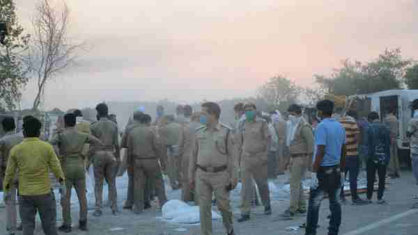 auraiya accident: 24 migrant workers dead and 22 have been admitted injured after the truck they were travelling in collided 
