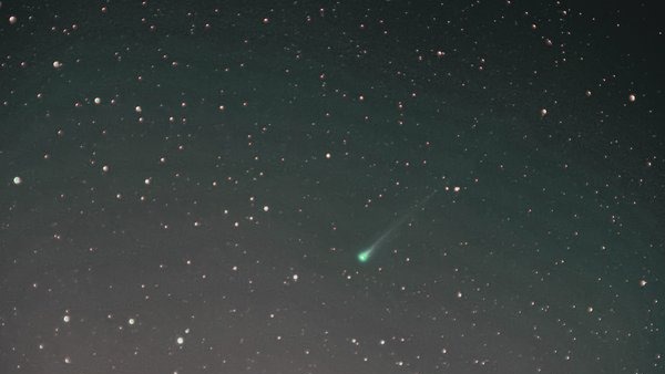 कॉमेट स्वान में है हरे रंग की चमकीली रोशनी