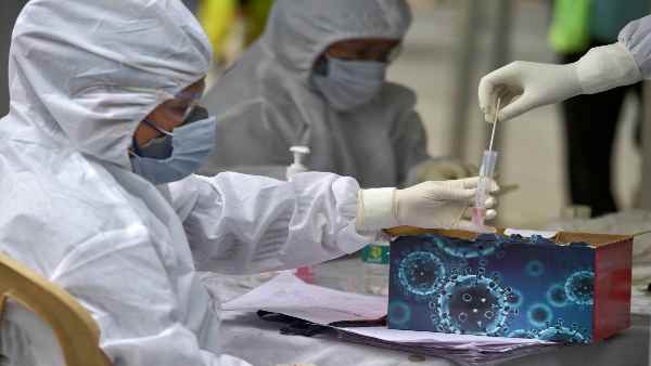 शरीर में कोविड-19 का मृत कण भी टेस्ट में पॉजिटिव दिखाता है