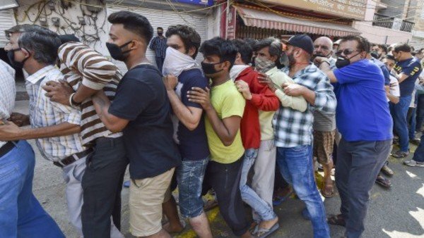 शराब पर 70 प्रतिशत अगल टैक्स