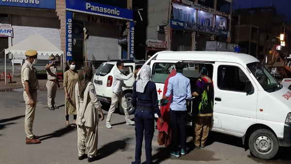 जानिए कौन हैं आईपीएस प्रीति चंद्रा जानिए कौन हैं आईपीएस प्रीति चंद्रा