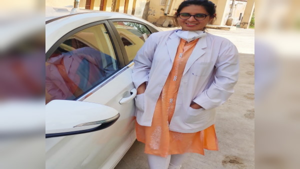  Jhunjhunus daughter Dr. Upasana Chaudhary Treating patients in corona crisis even after breaking her leg in accident 