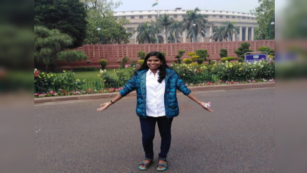  आईएएस श्रीधन्या की शिक्षा व नौकरी