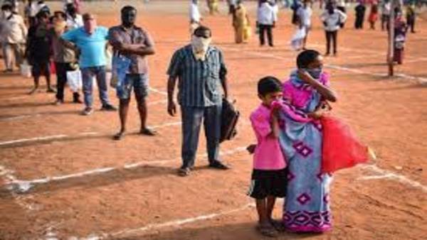 मई में चार राज्यों ने मुफ्त अतिरिक्त अनाज सभी लाभार्थियों को बांटा है मई में चार राज्यों ने मुफ्त अतिरिक्त अनाज सभी लाभार्थियों को बांटा है