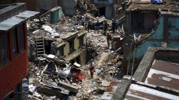 2 मिनट छा गया मौत का मातम