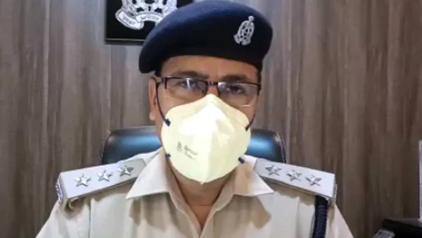 love couple hanged self in hardoi love couple hanged self in hardoi