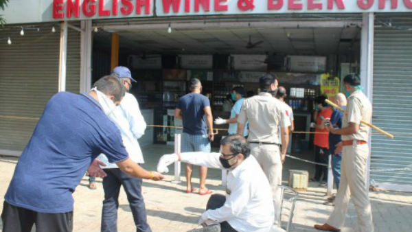 सोशल डिस्टेंसिंग का नहीं हो रहा पालन