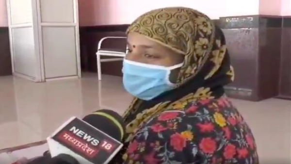 दंपति को कार से घर भेजा गया