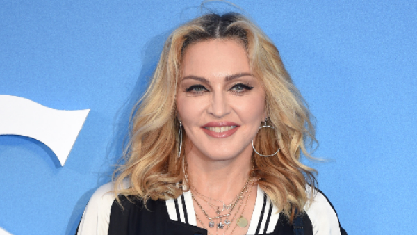 लॉन्ग ड्राइव पर जाना चाहती हैं मैडोना