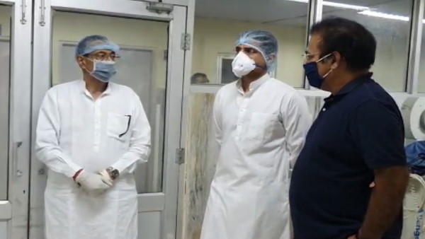  चिकित्सा मंत्री भी पहुंचे अस्पताल