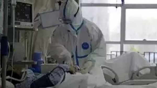 बच्चे के जन्म के बाद 3 मई को पॉजिटिव आई थी महिला की कोरोना रिपोर्ट