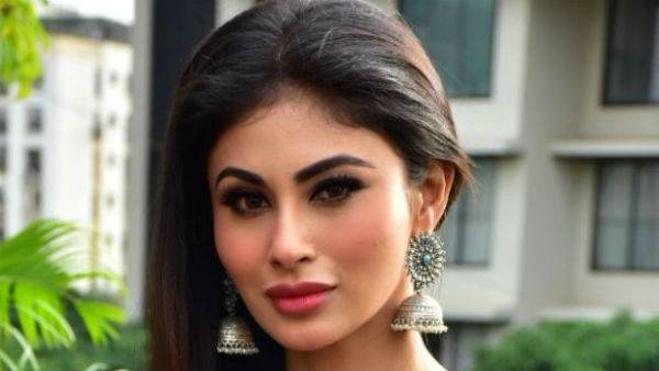 टीवी शो नागिन से रातों-रात स्टार बन गईं मौली टीवी शो नागिन से रातों-रात स्टार बन गईं मौली