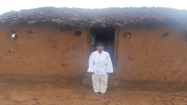  शुरुआत में ही कर दिखाया कमाल