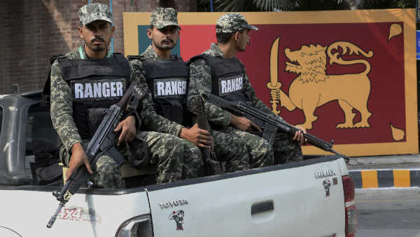 पिछले वर्ष भी कटी थी मिलिट्री की सैलरी 