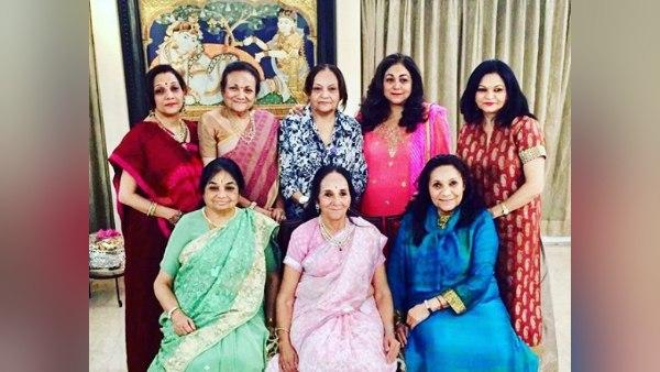 टीना अंबानी ने फोटो शेयर कर लिखी ये बात 