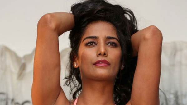 पुलिस अधिकारी ने क्या कहा था?