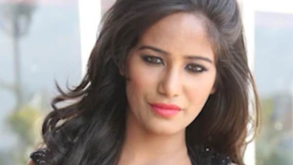 राज कुंद्रा के खिलाफ केस कर सुर्खियों में आई थीं