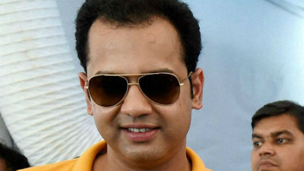 राहुल महाजन का कुक निकला कोरोना पॉजिटिव