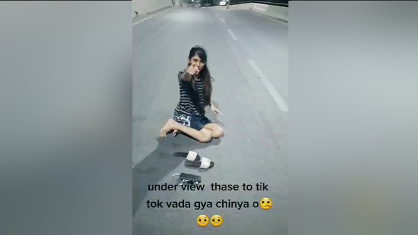 लोग कह रहे- लड़कियों ने लॉकडाउन भंग किया