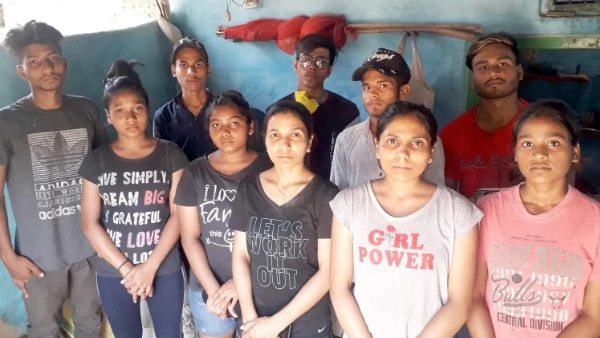 जेब खाली हुई तो की गेहूं की कटाई जेब खाली हुई तो की गेहूं की कटाई