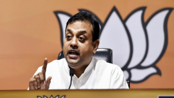 LIVE डिबेट में कांग्रेस प्रवक्‍ता ने पूछ दिया ये सवाल