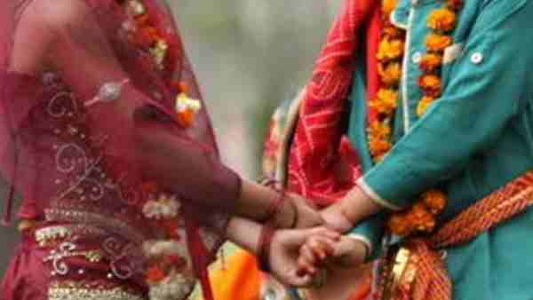 सुरक्षा मांगने थाने पहुंचे दोनों