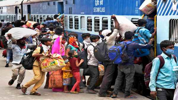 श्रमिक ट्रेनें के यात्रियों से रेलवे की अपील