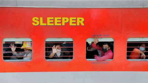 एक मई से चल रही हैं श्रमिक स्पेशल 