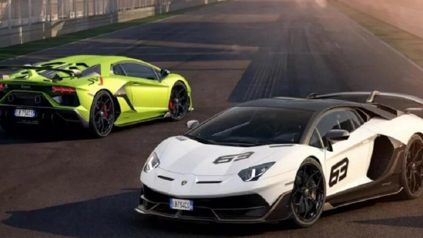 3 डॉलर में लैंबरगिनी खरीदने जा रहा था बच्चा 3 डॉलर में लैंबरगिनी खरीदने जा रहा था बच्चा