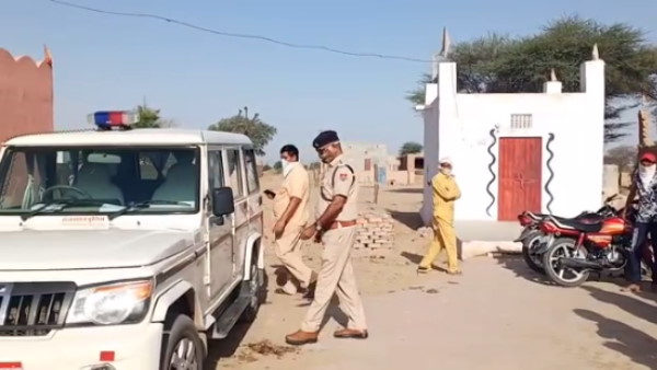 रात 12.47 तक चला रहा था वाट्सएप्प रात 12.47 तक चला रहा था वाट्सएप्प