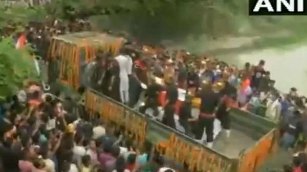 vaishalli last ritual of martyred jawan jai kishore singh