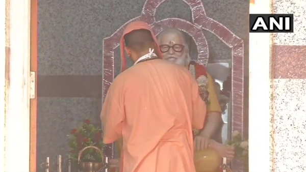 gorakhpur cm yogi visit gorakhnath temple after lockdown