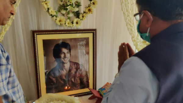 patna sushant singh rajput family organise prayers meet
