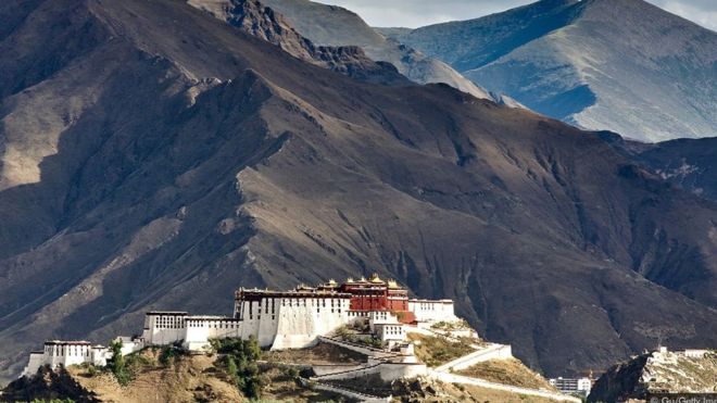 तिब्बत से निकल जाना चाहिए, सिर्फ़ 100 घंटे में ऐसा क्यों लगा