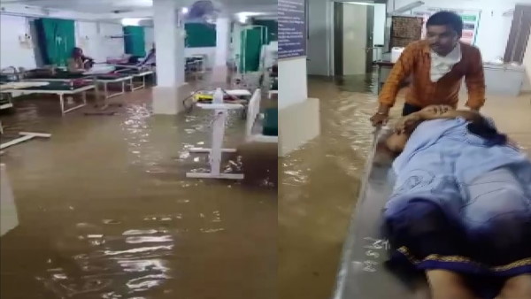 Rainwater entered emergency ward of Dr Ulhas Patil Medical Hospital in Jalgaon Maharashtra Rainwater entered emergency ward of Dr Ulhas Patil Medical Hospital in Jalgaon Maharashtra