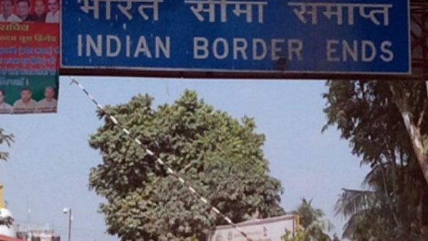 दोनों पक्षों में बातचीत जारी