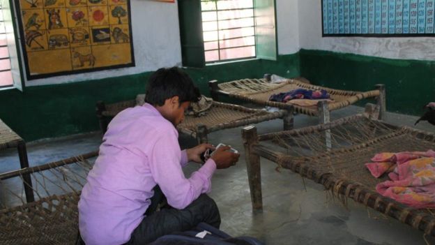 कोरोना वायरस: प्रवासी मज़दूरों के चलते गांवों और क़स्बों तक पहुंचा संक्रमण?