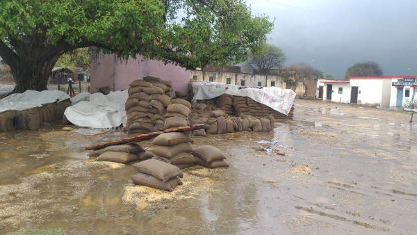  प्रशासन ने नहीं किए कोई इंतजाम