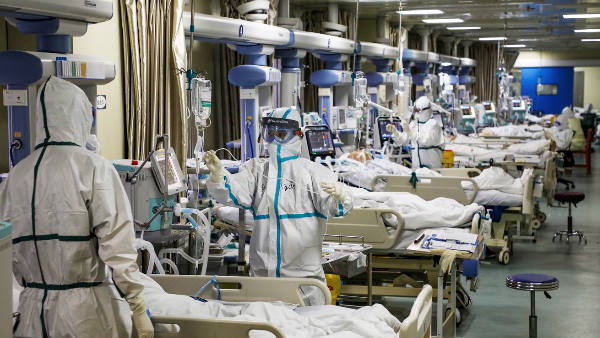 चिकित्सकों को भी होम्योपैथी दवा दी गई चिकित्सकों को भी होम्योपैथी दवा दी गई