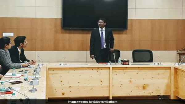 राजीव टोपने के प्रयास की हुई सदा सराहना राजीव टोपने के प्रयास की हुई सदा सराहना