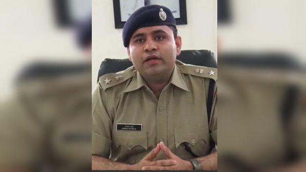  युवती ने की उच्चाधिकारियों से शिकायत