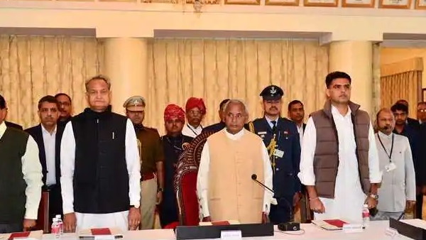 खाचरियावास ने कहा कि अशोक गहलोत सरकार पूरी तरह से सुरक्षित है