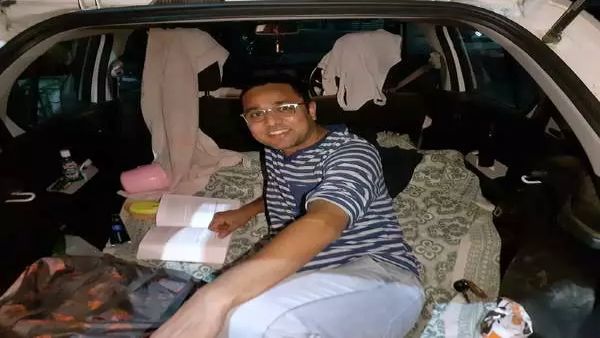 कोरोनावायरस के जोखिम को लेकर लगातार गंभीरता बरतना जरूरी